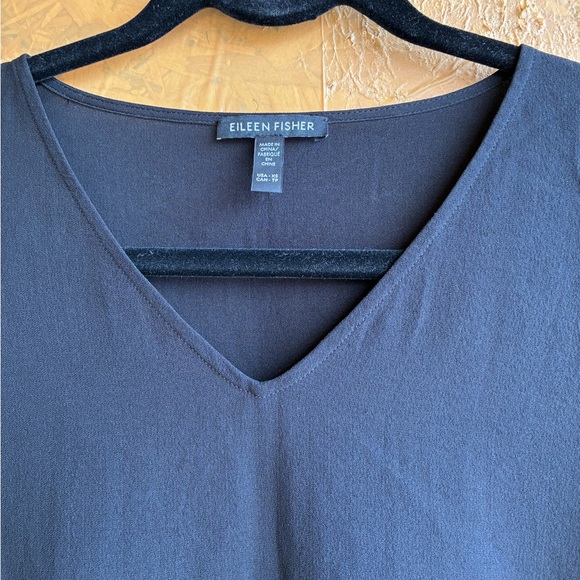 NWOT Eileen Fisher Silk Georgette Crepe V-Neck Top Size XS - Picture 7 of 12